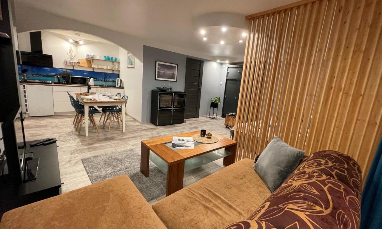Apartamenty Pod Uwalonym Debem Jezow Sudecki Eksteriør billede