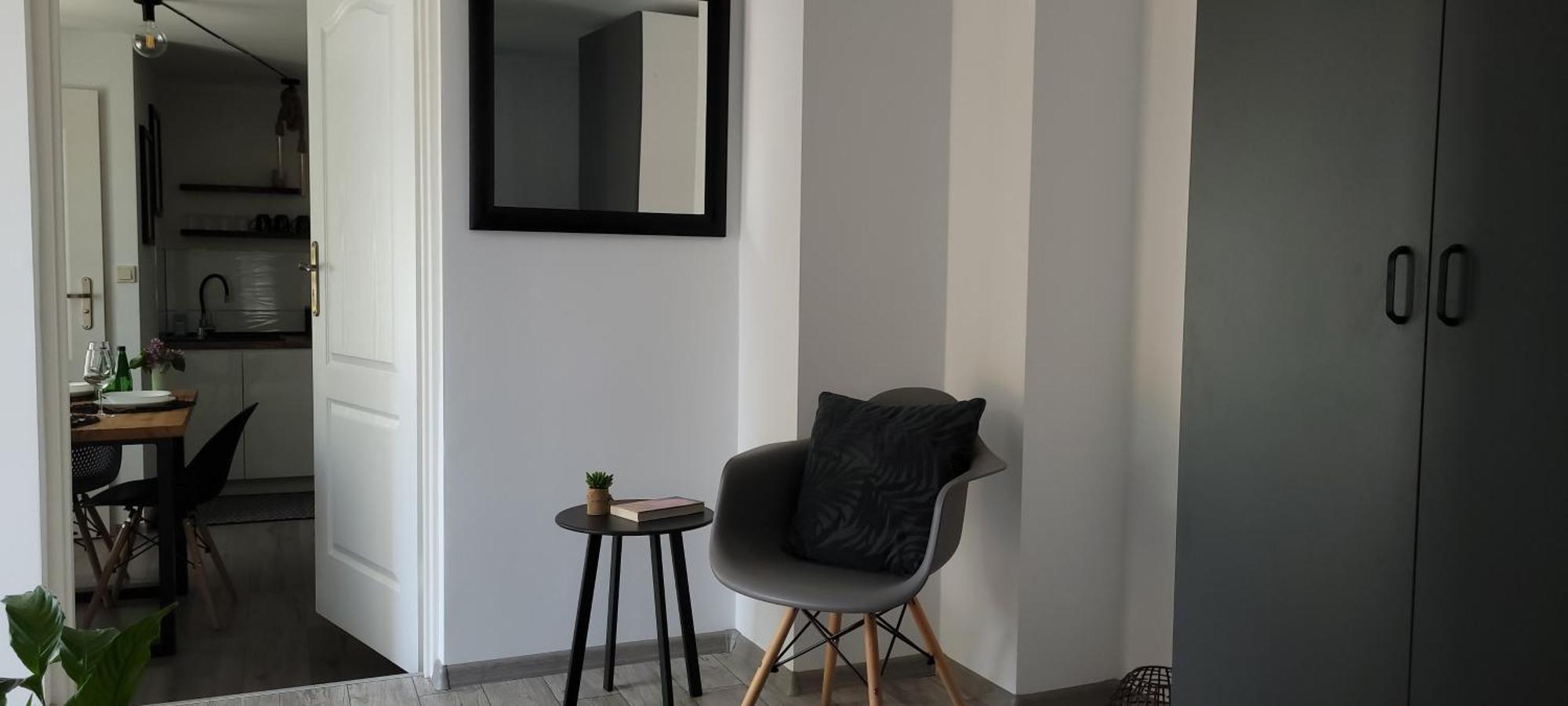 Apartamenty Pod Uwalonym Debem Jezow Sudecki Eksteriør billede