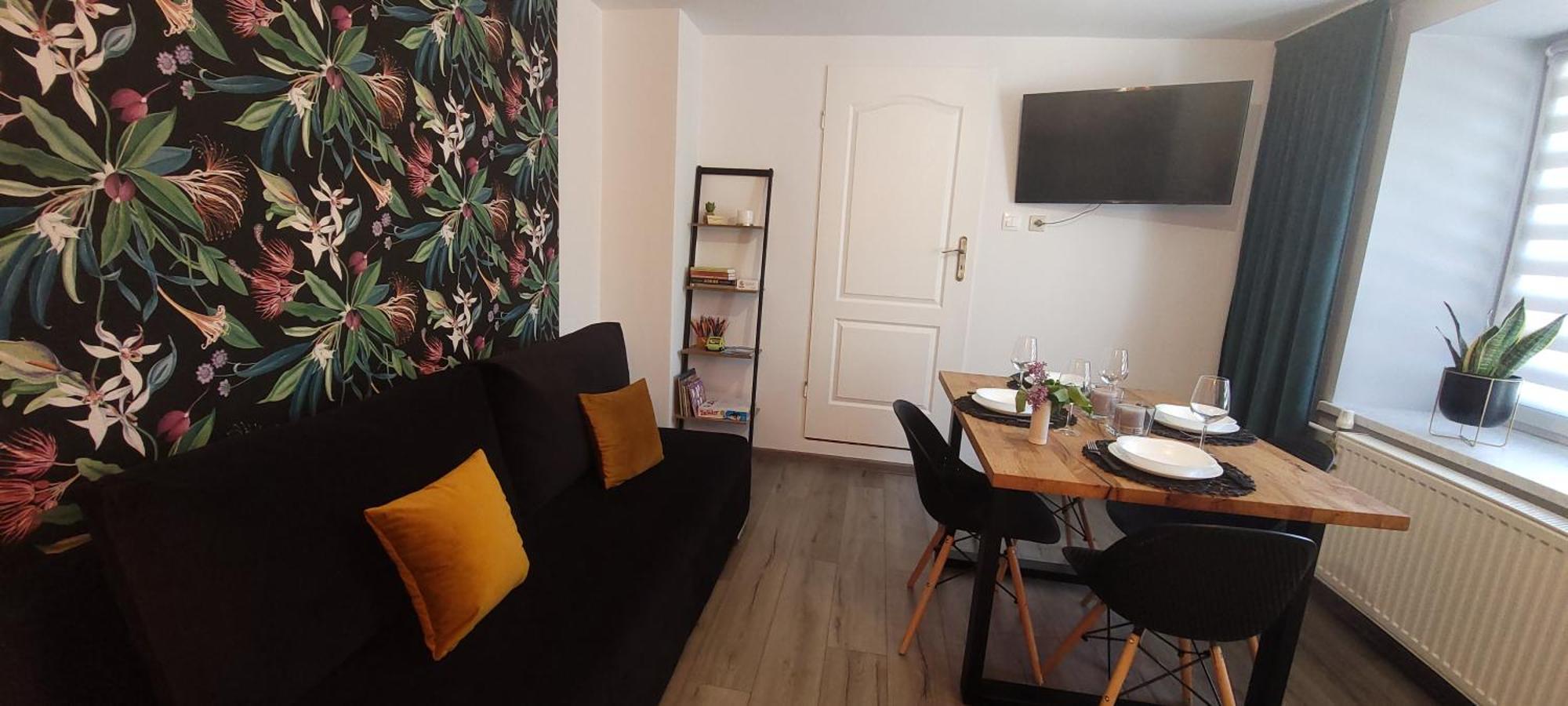 Apartamenty Pod Uwalonym Debem Jezow Sudecki Eksteriør billede